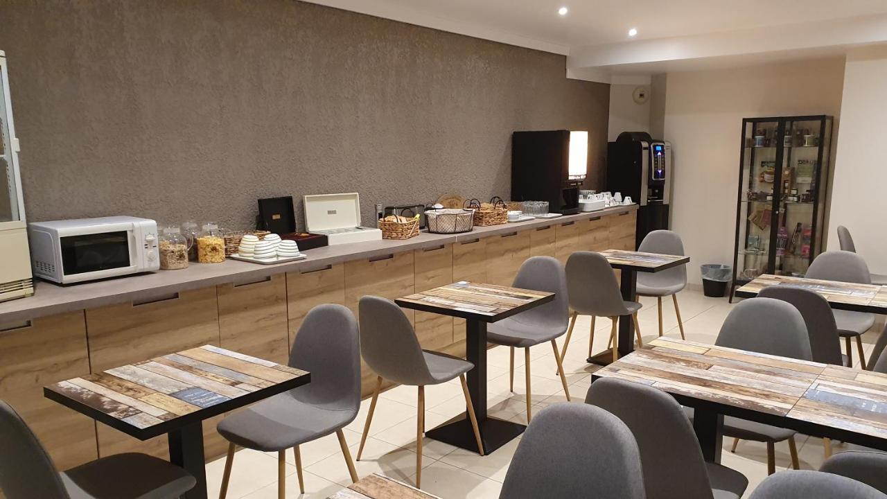 Libre Hotel La Vespière Eksteriør billede